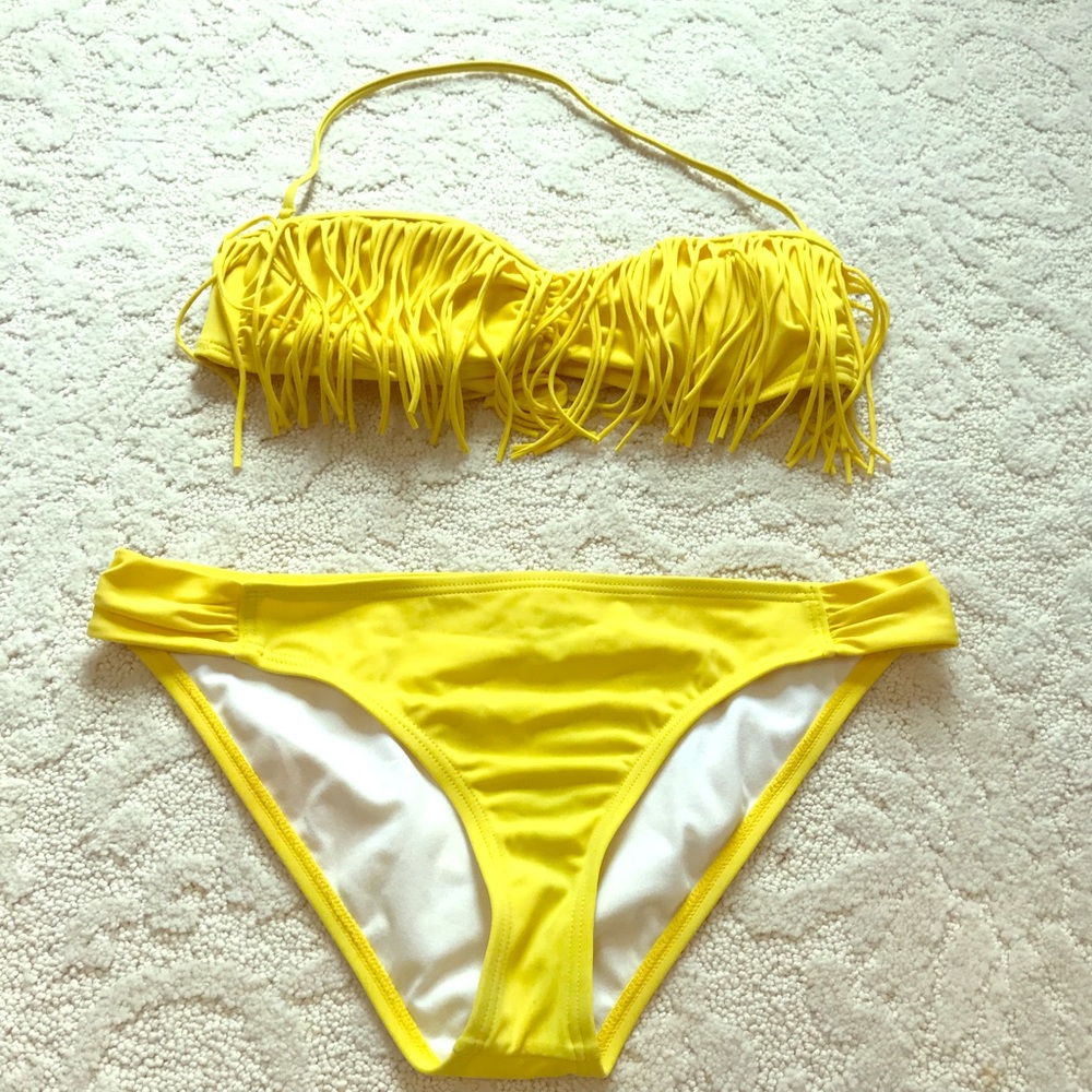 Guess Fridge Top Bikini
